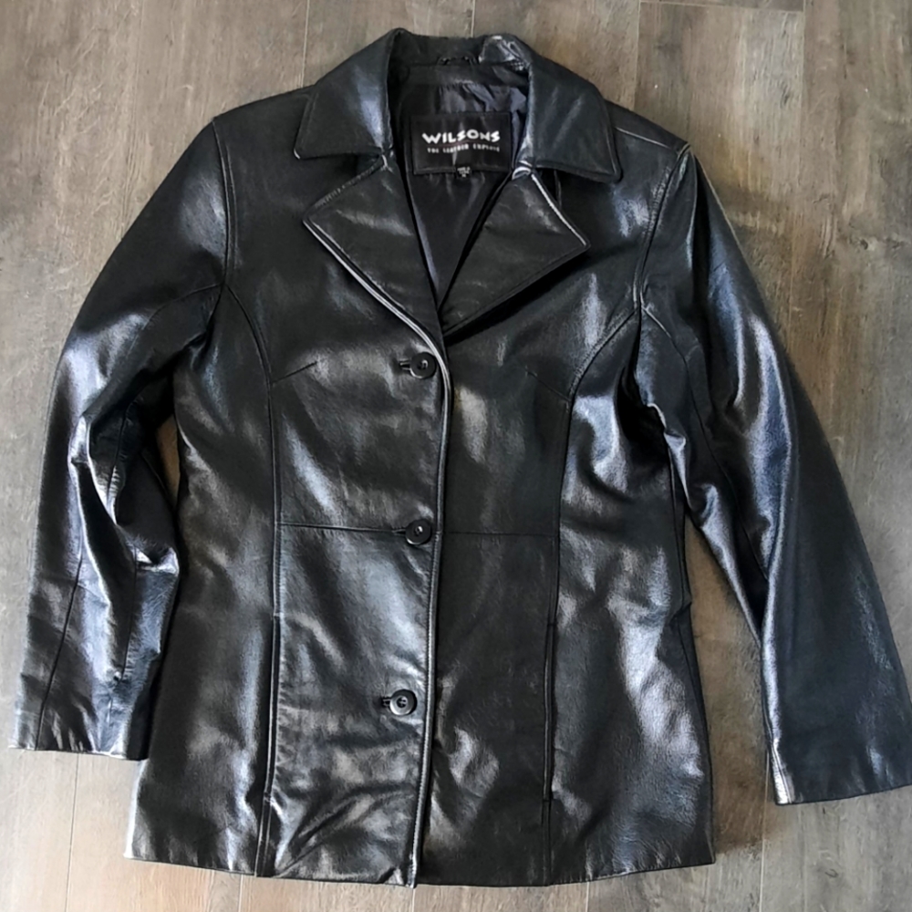 Genuine leather size M by Wilson's Leather